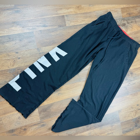 Victoria Secret Black with White Logo Medium - Picture 1 of 3